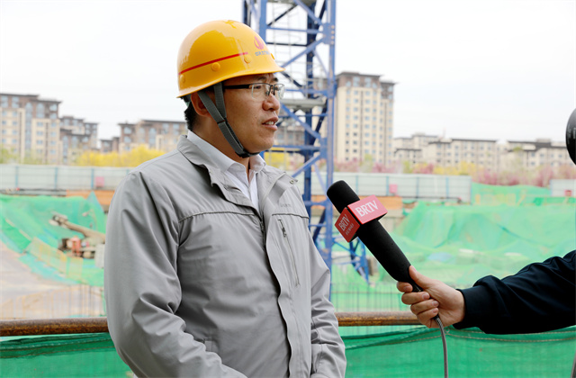 北京电视台对中天中骏云景台四期项目进行扬尘治理专题报道