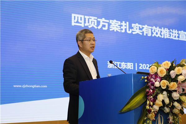 1618196948477005NK0b.jpg _M6A4630-1.jpg